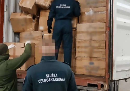 Wyższe podatki, niższe wpływy. Na akcyzowej ofensywie rządu zyskuje mafia