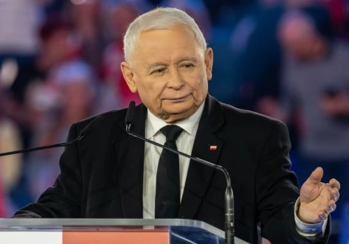 Kaczyński dlatego postawił na Czarnka. Jedna rzecz przesądziła, że to nie Morawiecki