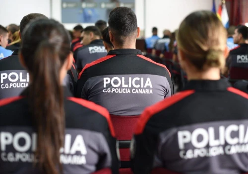 Afera wokół naboru do Policji Kanaryjskiej. Poszkodowani wzywają parlament do interwencji
