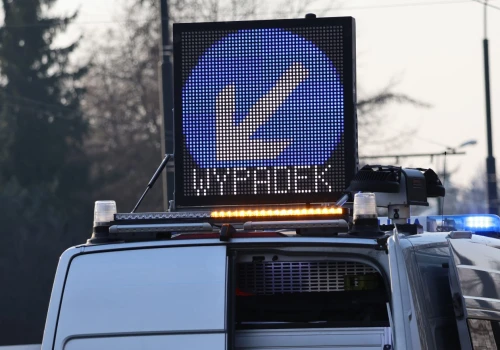Potrącenie pieszej w Lublinie. Policja szuka rowerzystki, która odjechała z miejsca wypadku