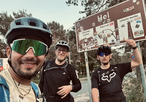 Z Jaworzna aż na Hel. Rowerem przejechali ponad 700 kilometrów