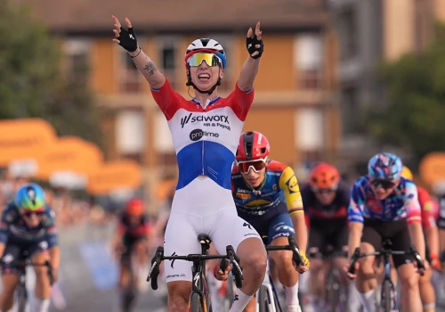 Lorena Wiebes: „Chciałbym, aby UCI ponownie przyjrzała się przepisom”