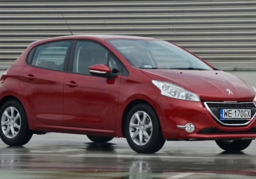 Który silnik wybrać do Peugeota 208 (2012-2019)