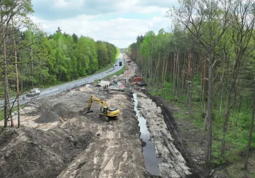 Ruch wahadłowy na DK46. Powodem budowa trasy rowerowej