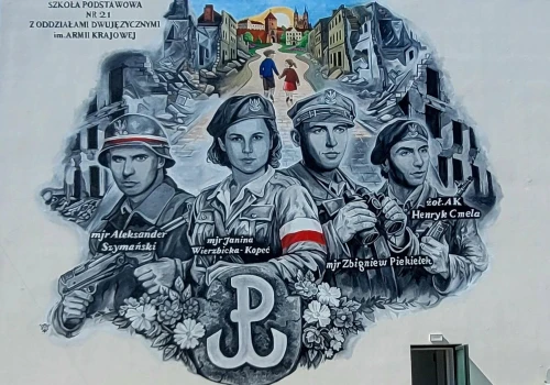 Nowy mural na SP nr 21 w Rzeszowie. Zakończenie rozbudowy przesunięte o miesiąc