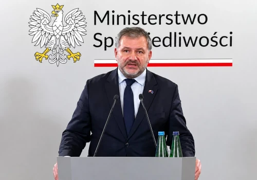 Kredytobiorcy czy banki? Ministerstwo Sprawiedliwości rozstrzygnie walkę o sankcję kredytu darmowego