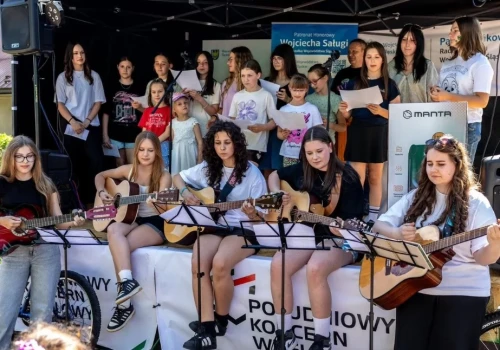 Rodzinny piknik na Borach. Były atrakcje, konkursy i wspólna zabawa