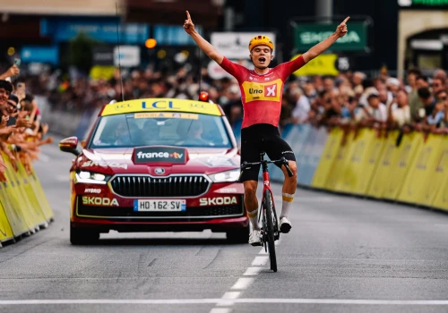 Tour Auvergne – Rhône-Alpes 2026: Kolejny sukces ucieczki, zwycięstwo Charmiga