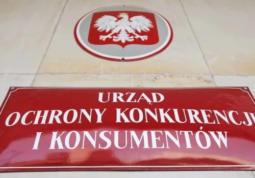 UOKiK tropi zmowę na rynku pracy. Przeszukania w pięciu spółkach na Dolnym Śląsku