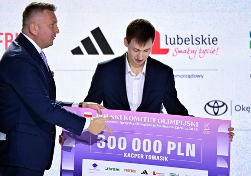 Tomasiak dostał mieszkanie, a teraz jest problem. Twarde stanowisko PKOl
