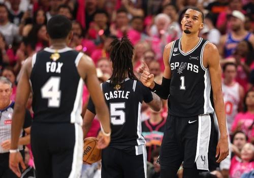 Święto koszykówki w Nowym Jorku. Spurs je zepsuli