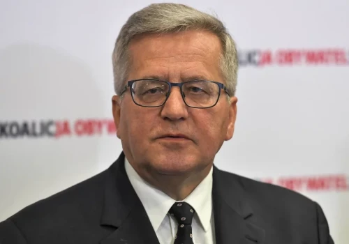 Komorowski nierozpoznany na bazarze. 