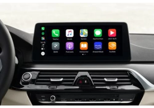 iOS 27 odświeża Apple CarPlay. Zyska Siri AI