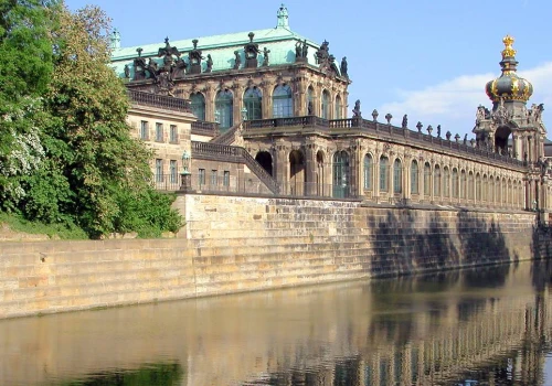 Łowił ryby w pałacowym stawie. 35-letni Polak zatrzymany w Niemczech