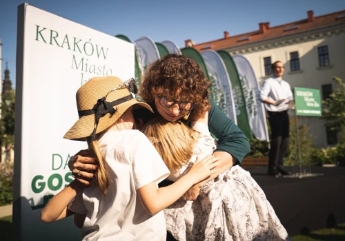 Daria Gosek-Popiołek rozpoczęła kampanię. Osobisty wpis i pierwsza obietnica