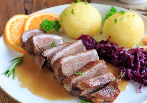 Nowa restauracja w Hotelu Aqua. Na miejscu Aquarelle działa AAALE GĘŚ