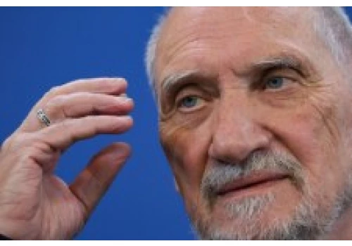 Antoni Macierewicz z zarzutami. Chodzi o SKW