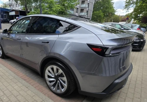 Tesla miażdży konkurencję. 98% bezemisyjnych majowych rejestracji w Norwegii!