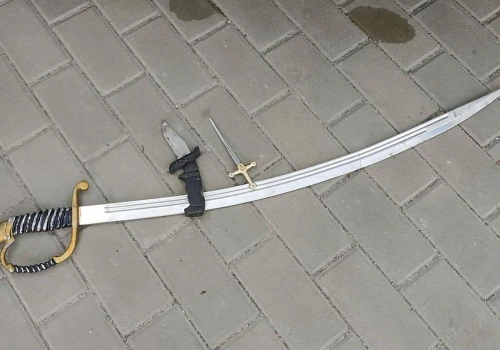 Mysłowice: Ukrainiec terroryzował przechodniów szablą