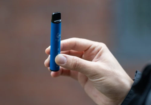 40 zł za sztukę. Senat poparł nowe przepisy obejmujące e-papierosy