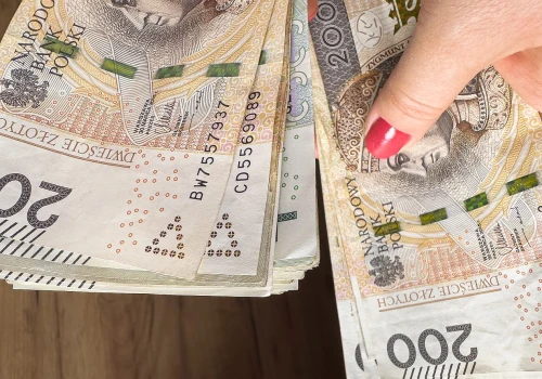 Tak seniorzy tracą kilkaset zł. ZUS zwróci się też o zwrot. Tym razem nie chodzi o limity