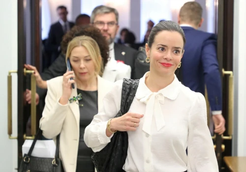 Ponad 600 tys. zł na koncie, euro, obligacje i Rolex. Posłanka tłumaczy nagły wzrost…