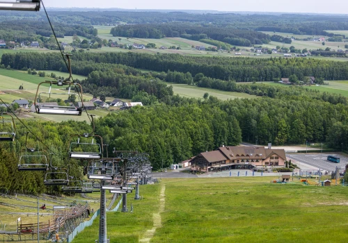 „Wakacje na Górze Kamieńsk – aktywnie i bezpiecznie”. Przed nami kolejny rodzinny festyn pełen atrakcji