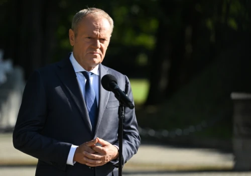 Sondaż dla „SE”: 33 proc. dobrze ocenia rząd, 54 proc. źle, 13 proc. nie ma zdania