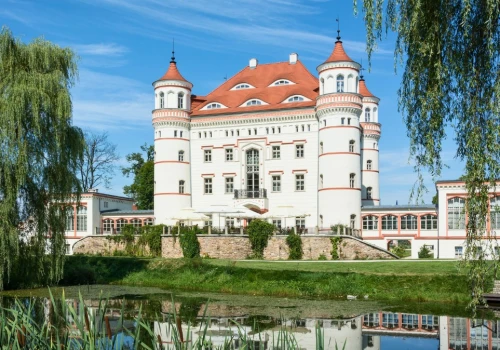 Malownicza rezydencja Dolnego Śląska. Była prezentem dla córki króla
