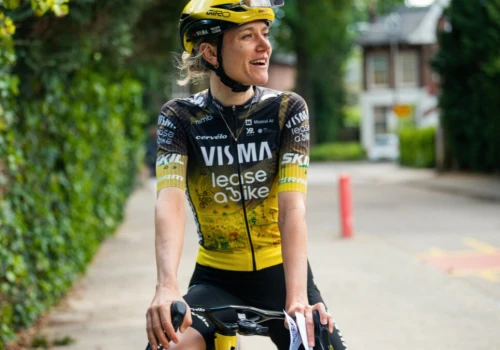 Tour de France Femmes 2026: Specjalne koszulki Team Visma | Lease a Bike