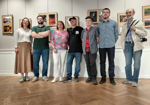 Absolwenci Akademii Fotografii FG2B zaprezentowali swoje prace w Preisnerówce
