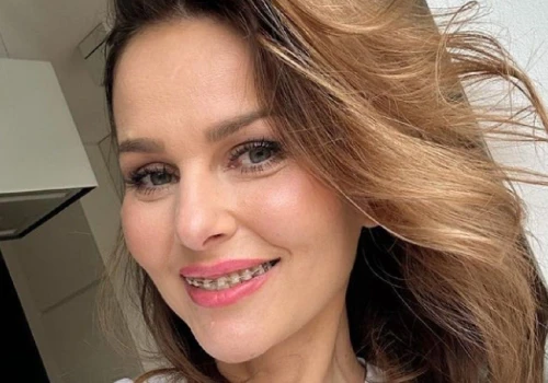 Paulina Sykut-Jeżyna już tak nie wygląda. Zmieniła kolor włosów. Poruszeni fani przecierają oczy ze zdumienia