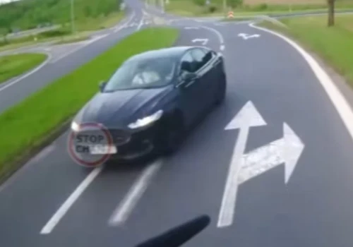 Jazda pod prąd w Jaworznie. Nagranie trafiło na Stop Cham
