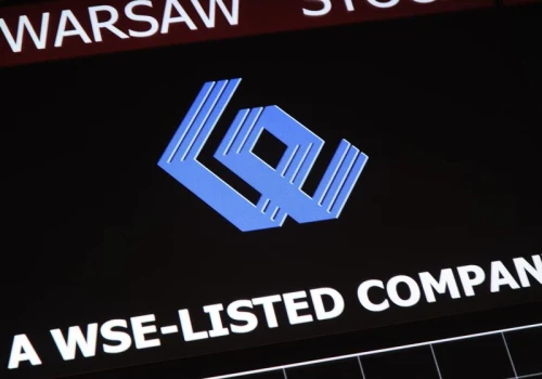 „Bardziej jesteśmy skorelowani z S&P500 niż z Nasdaq”. Słabe nastroje na warszawskim parkiecie