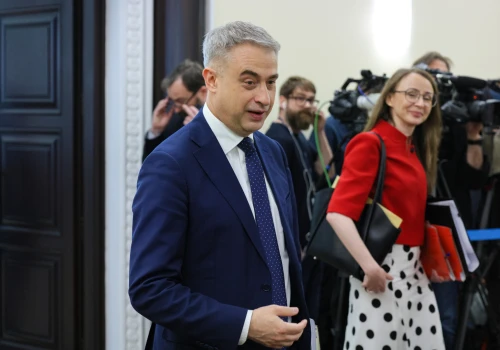 Ci pracownicy są na wagę złota. Państwo dopłaca nawet połowę pensji