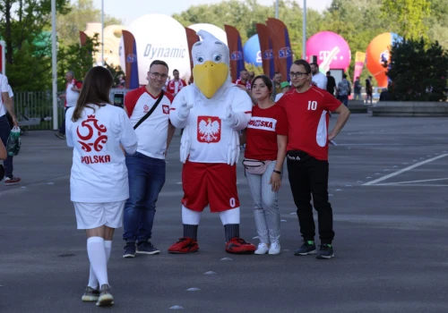 Na mundialu bez Polski i tak można zarobić. Wyjątkiem jest PZPN