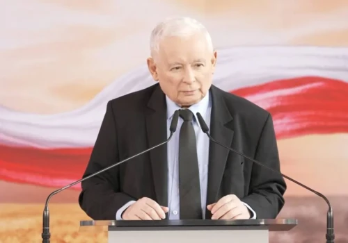 Dziewięć godzin przesłuchania Kaczyńskiego. Giertych nie wytrzymał nawet do połowy