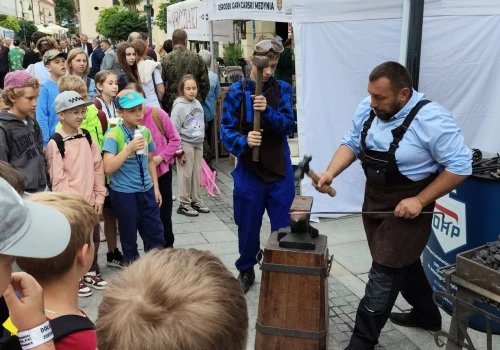 Kowal, kaletnik i cukiernik, czyli zawody z przyszłością. Forum Kompetencji OHP w Rzeszowie