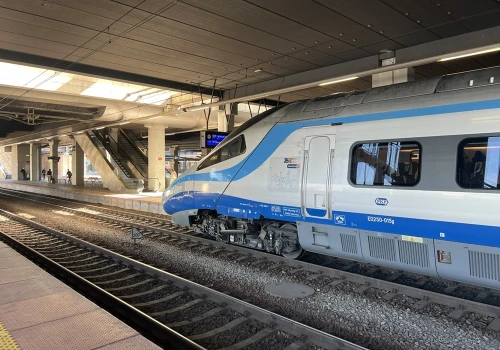 PKP Intercity. Oferty na szybkie pociągi poznamy później