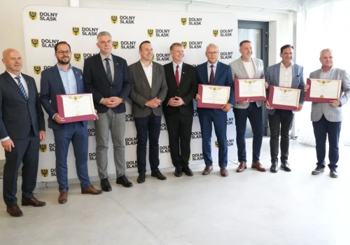 Ponad 17 mln złotych na rozwój obszarów wiejskich. Wśród beneficjentów gminy powiatu świdnickiego