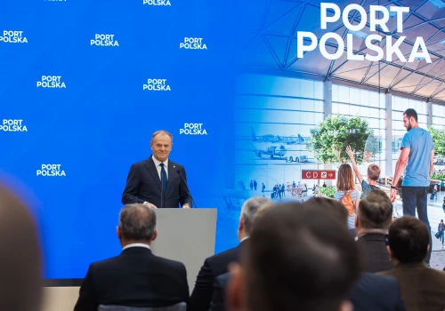 Donald Tusk nie buduje CPK? Oto fakty, kalendarium i plany na przyszłość