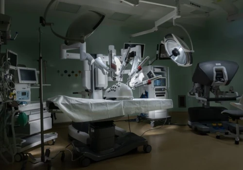 Robot Da Vinci X w Kolbuszowej. Szpital stawia na innowacyjne leczenie nowotworów