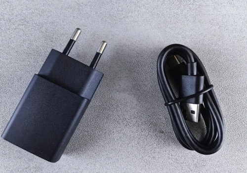 Śledztwo obnażyło prawdę o taniej elektronice. Tak oszukują nas w sieci