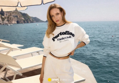 W stylu wakacji na wybrzeżu Amalfi. Wspólna kolekcja She is Sunday & MOHITO zachwyca kobiecością.