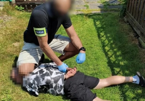44-letni obywatel Ukrainy o mało nie rozjechał policjantów podczas ucieczki