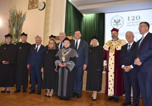 Kształcili rolników nawet podczas wojny. Wydział SGGW świętuje 120 lat