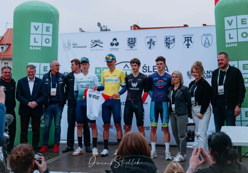 VeloBank Ślęża Tour 2026: Adam Drozdowski i Hubert Blokesz właścicielami koszulek