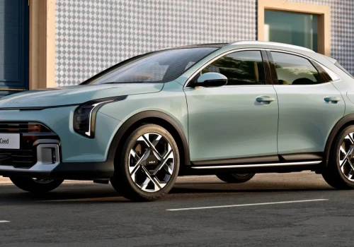Nowy SUV Kia z polskimi cenami. 14 600 zł za brakujący cylinder