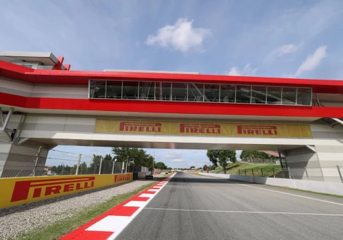 Pirelli pozostanie dostawcą opon dla F1 do 2028 roku
