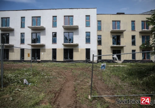Na Parkowej rusza na nowo porzucona inwestycja i wracają rozmowy o budowie drogi